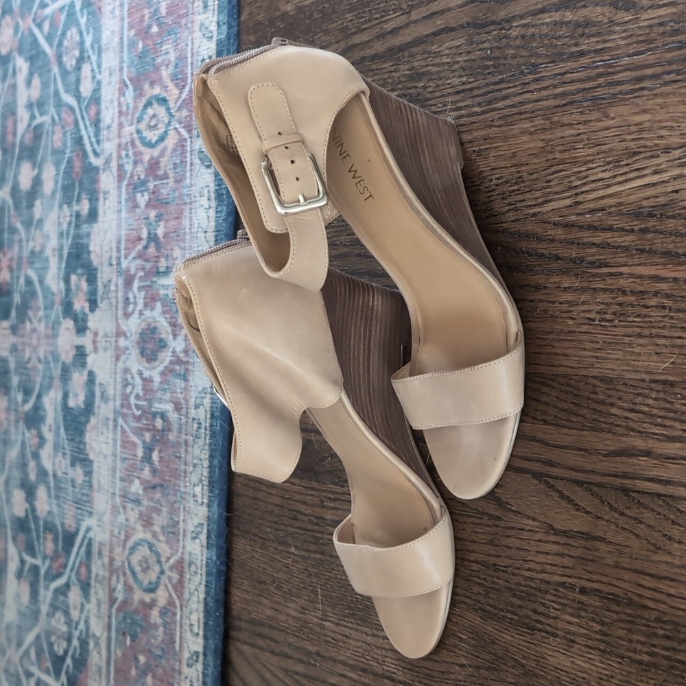 Nine West beige leather wedge sandals